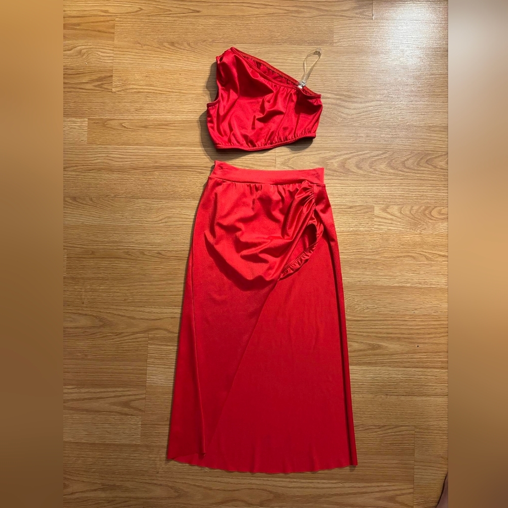 Kelle Red "Colorpop" Costume